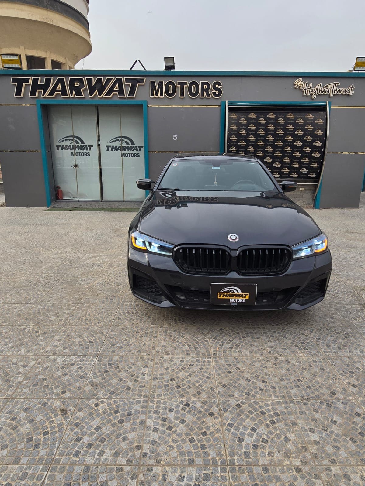 بي ام دبليو 520i